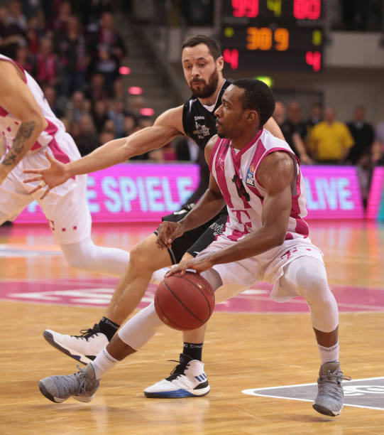 曾在训练基 曾在训练基