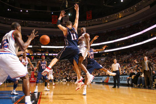 当聚光灯再 当聚光灯再