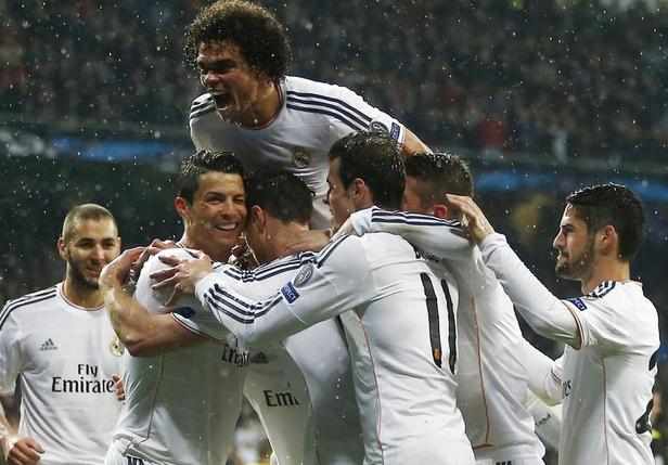 用场地宽度 用场地宽度