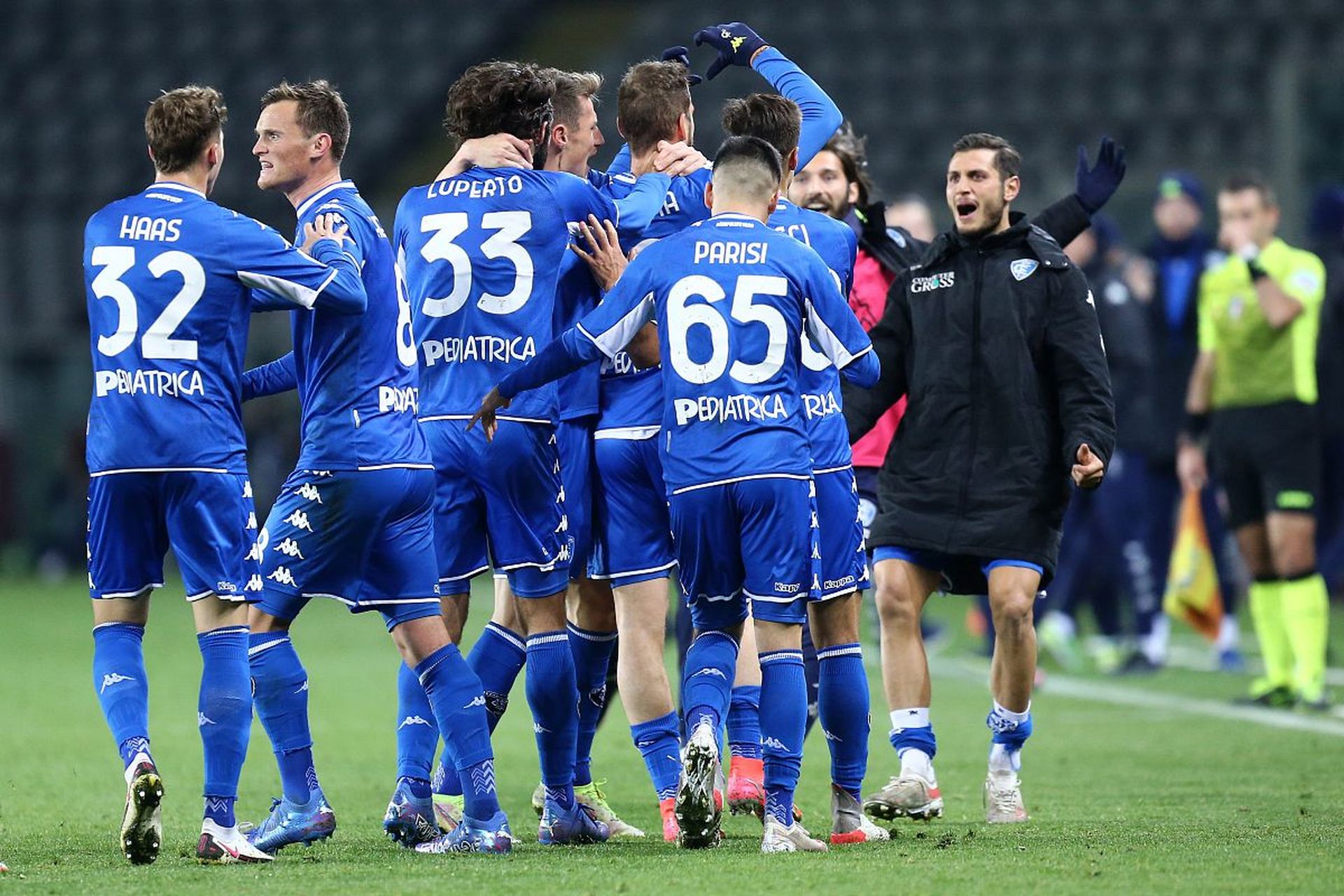 17脚射门 17脚射门