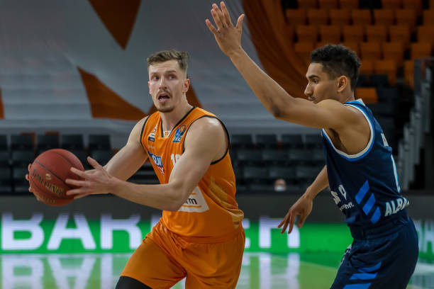 了出色的个 了出色的个