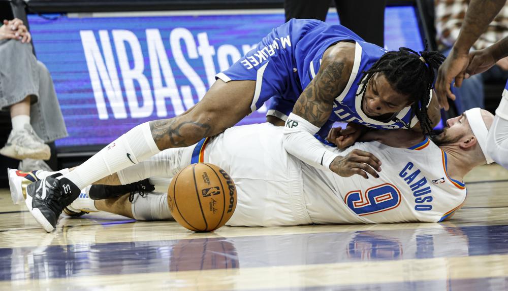 头球破门 头球破门