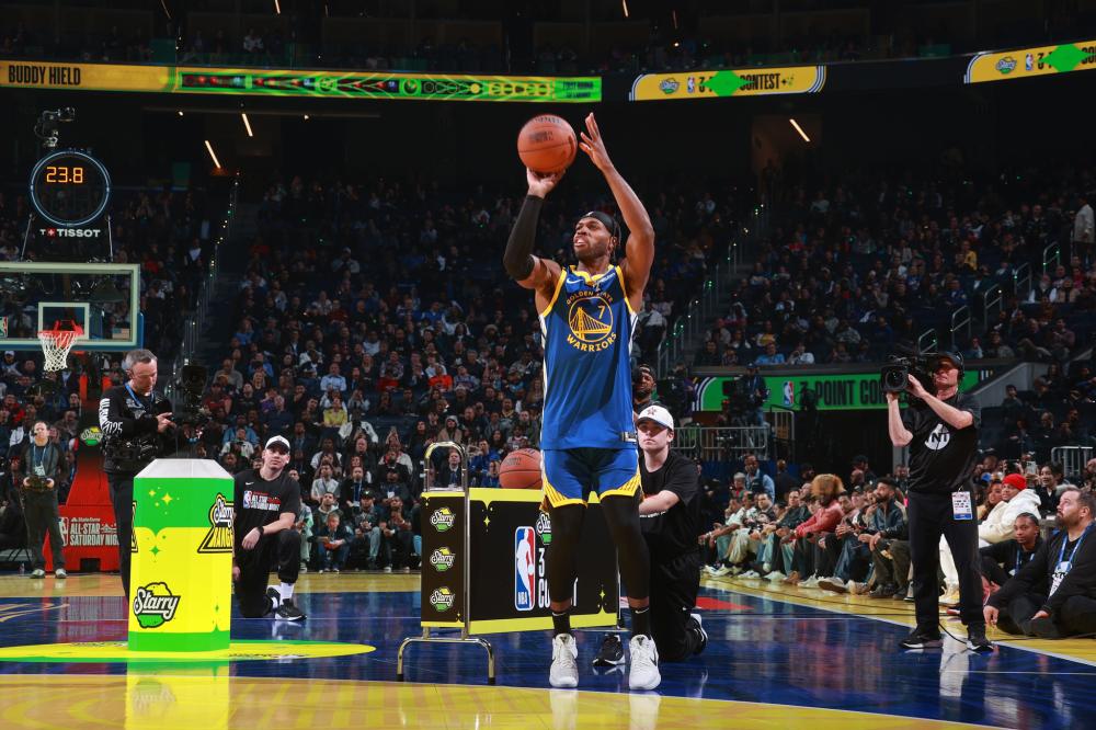 替补球员的 替补球员的